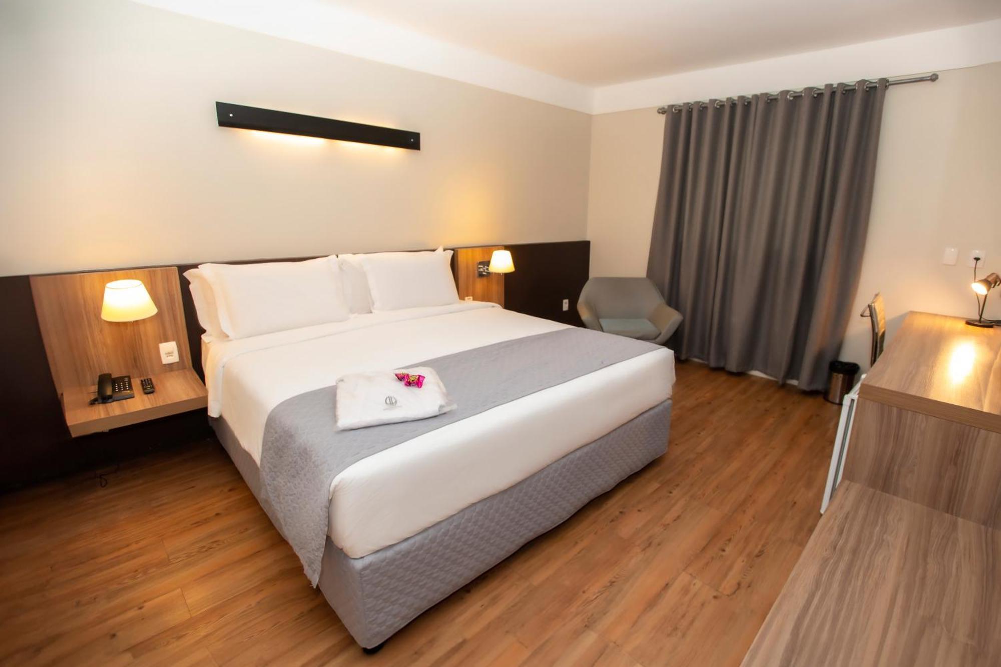Delmond Hotel 4*