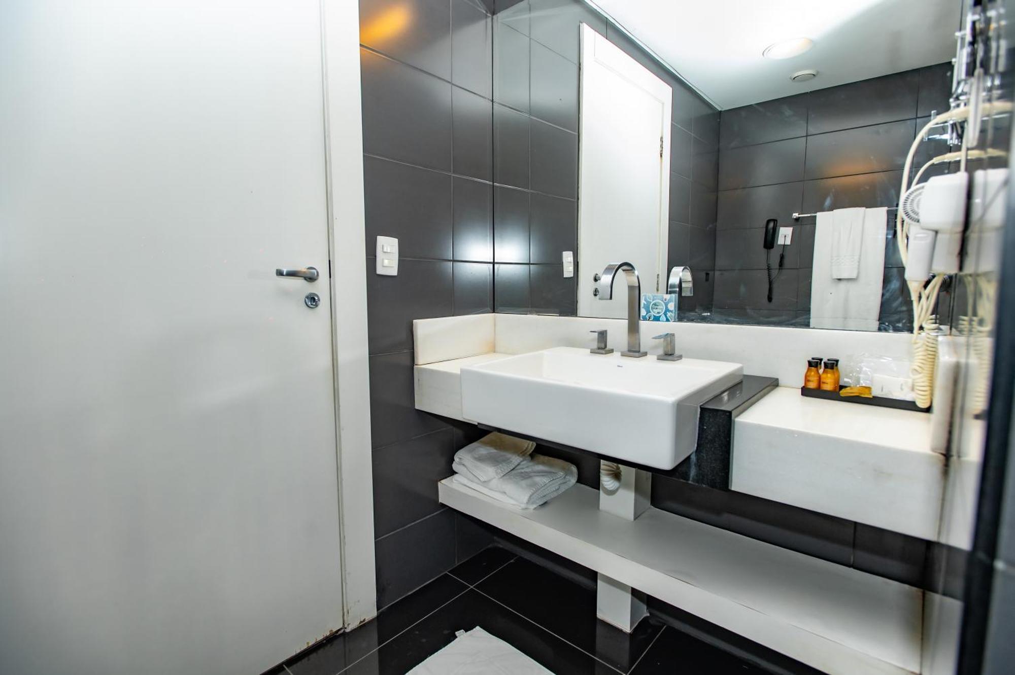 Hotel Delmond 4*